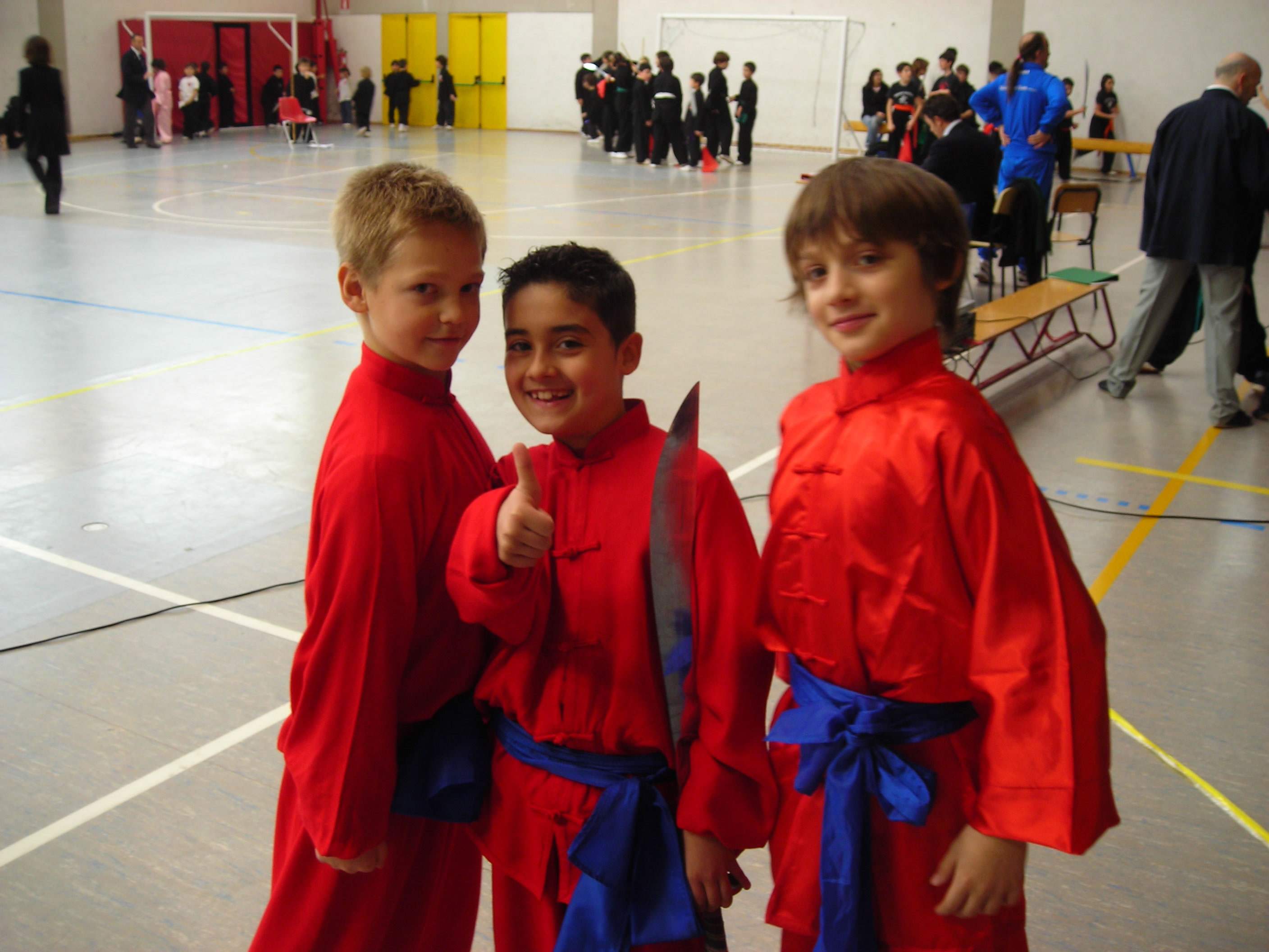 Giovanissimi praticanti di Wushu